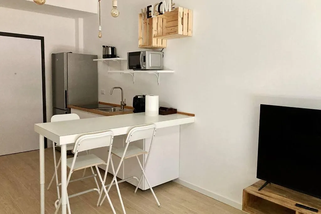 I Della 2 Apartment Milan Italy